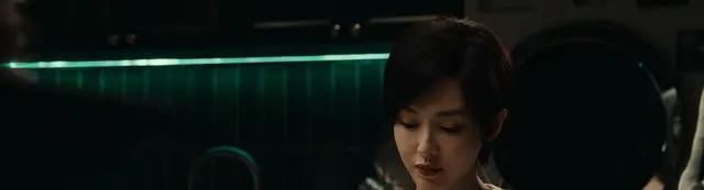 凌奕凯挖角林展翘八位头部作者上线凯阅APP：细节速览